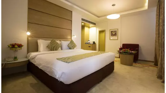 Tulip Inn Bangalore | Karnataka - Bengaluru (ve civarı) - Bengaluru - Sheshadripuram