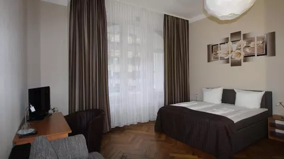 Hotel Elegia am Kurfürstendamm | Berlin (ve civarı) - Tempelhof-Schoeneberg - Diplomatic Quarter - Batı Berlin Merkezi