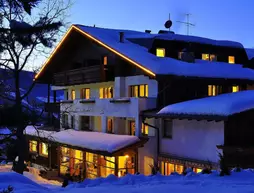 Hotel Monte Paraccia | Trentino-Alto Adige - Güney Tirol (il) - Marebbe