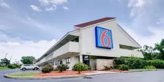 Motel 6 Kansas City