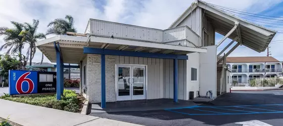 Motel 6 Oceanside Marina | Kaliforniya - San Diego County - San Diego Sahili