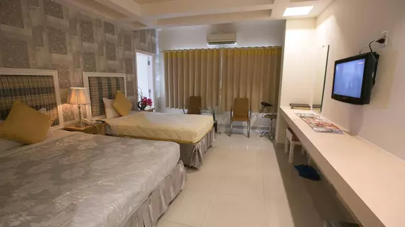 King Star Hotel Thai Van Lung | Binh Duong (vilayet) - Ho Şi Min Şehri (ve civarı) - Ho Chi Minh City - Quận 1 - Japon Mahallesi