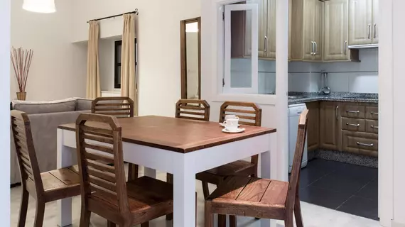 Apartamentos La Casa del Pozo Santo | Andalucia - Seville İli - Sevilla - Encarnación-Regina