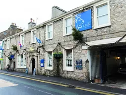 The Lion at Settle- a Thwaites Inn of Character | Kuzey Yorkshire (kontluk) - Settle - Giggleswick