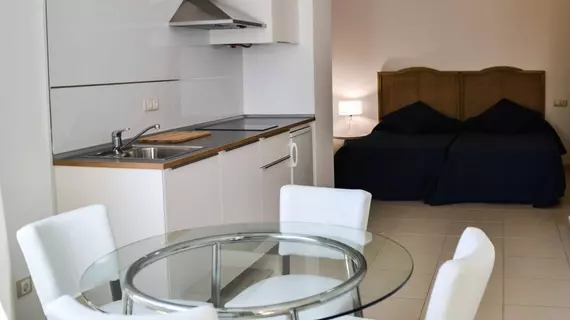 Apartamentos Dos Olivos | Andalucia - Malaga İli - Benalmadena