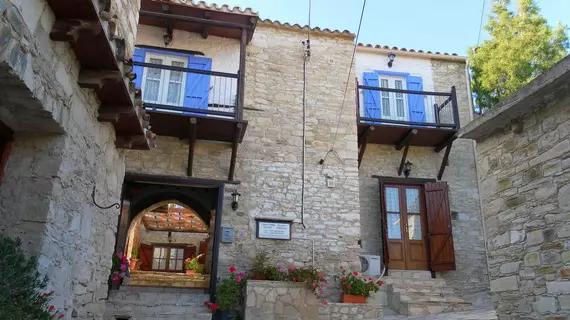 Traditional Village Houses | Larnaka Bölgesi - Skarinou