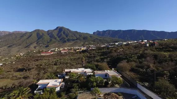 Los Guanches Bungalows | Kanarya Adaları - La Palma - Los Llanos de Aridane - Tajuya