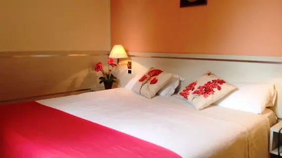 Hotel Orso Bruno | Lombardy - Como (il) - Carate Urio