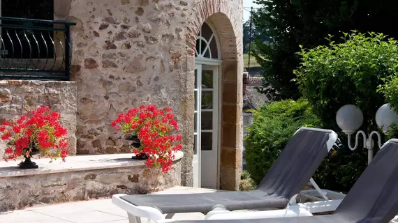 Logis Grand Hotel Montespan-Talleyrand | Auvergne-Rhone-Alpes - Allier - Bourbon-l'Archambault