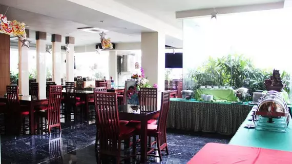 New Grand Park Hotel | Doğu Cava - Surabaya