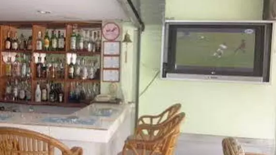 Green Island Guesthouse | Phuket (ve civarı) - Thalang