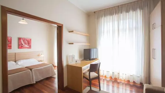 Hotel Apartamentos Dabarca | Galicia - Pontevedra (vilayet) - Pontevedra