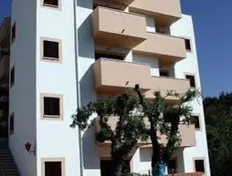 Apartamentos Sol Radiante | Balearic Adaları - Mayorka Adası - Capdepera - Canyamel