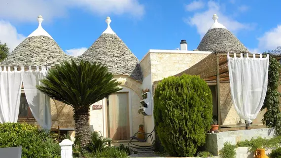 Trulli Colarossa | Puglia - Bari (il) - Alberobello