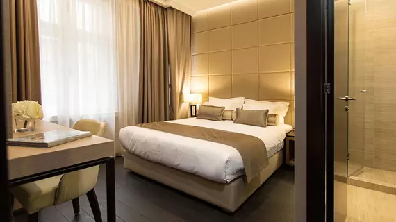 Dominic and Smart Luxury Suites Republic Square | Belgrad - Stari Grad