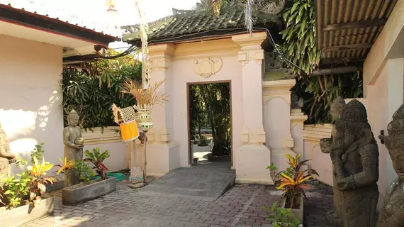 Fat Yogi Cottages | Bali - Kuta - Kuta Merkezi