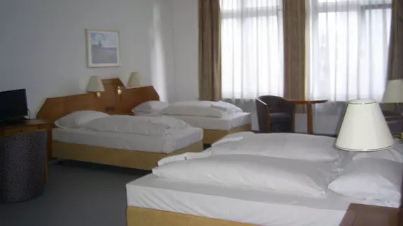 Willy Hotel Frankfurt | Hessen - Frankfurt (ve civarı) - Frankfurt - Altstadt