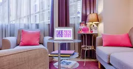 Pink Hotel | Ile-de-France - Paris - Picpus