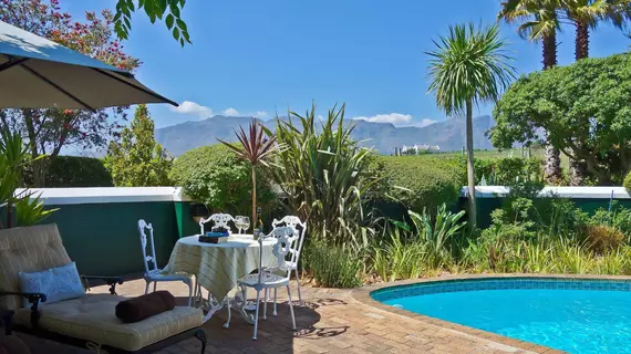 Eikendal Lodge | Western Cape (il) - West Coast DC - Drakenstein - Cape Town (ve civarı) - Stellenbosch