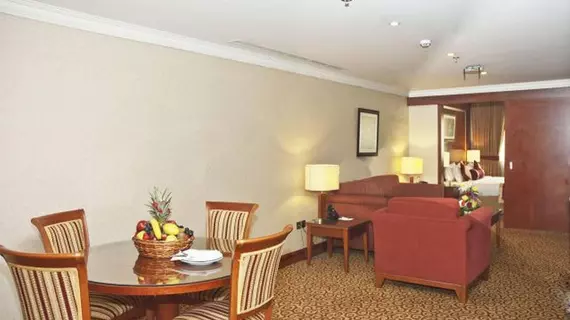 Ramee Royal Hotel | Dubai - Dubai