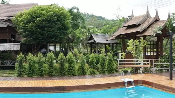 Boutique Village Hostel | Krabi İli - Krabi