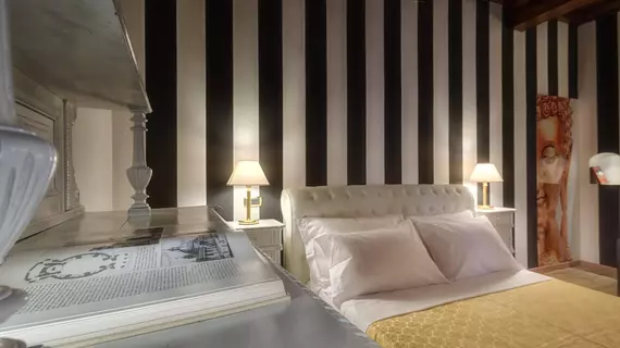 Tolentino Suites | Lazio - Roma (ve civarı) - Roma Kent Merkezi - Rione II Trevi