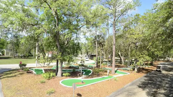 Sherwood Forest RV Resort | Florida - Orlando (ve civarı) - Lake Buena Vista - Disney's Maingate East