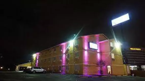 Stay Express Inn & Suites Seaworld/Medical Center | Teksas - San Antonio (ve civarı) - San Antonio