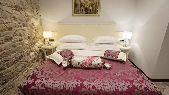 Antique Split Luxury Rooms | Split-Dalmaçya - Split - Split Eski Kent Bölgesi