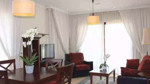 Apartamentos Albir Confort - Avenida | Valencia Bölgesi - Alicante (vilayet) - Marina Baja - L'Alfas del Pi