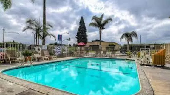 Motel 6 Los Angeles - Whittier | Kaliforniya - Los Angeles County - Whittier