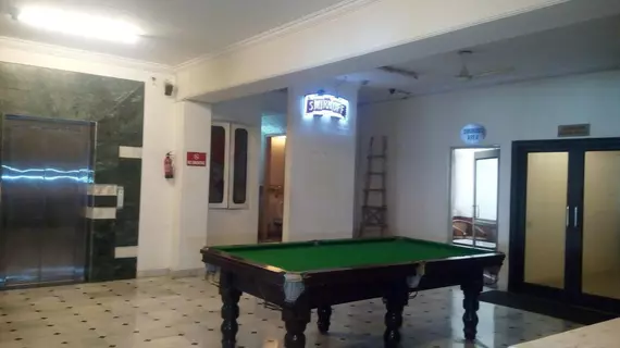 Hotel Chaupal | Haryana - Gurugram (ve civarı) - Gurugram - Sector 14