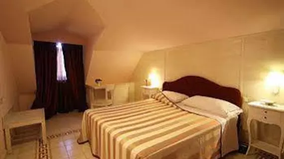 Palace Hotel Una Nuova Strada | Calabria - Catanzaro (vilayet) - Nocera Terinese