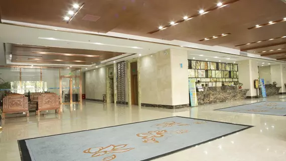 Guangzhou Huang Sheng Hotel Tongde Branch | Guangdong - Guangzhou (ve civarı) - Guangzhou