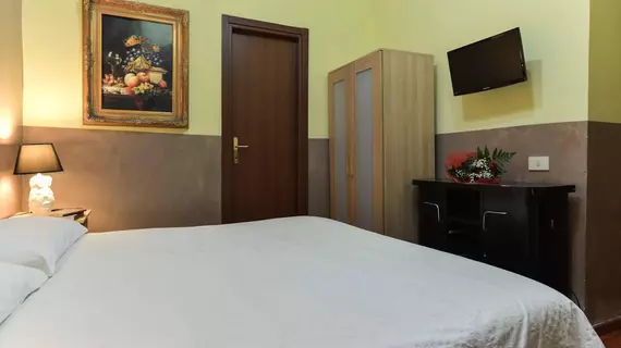 Napoleon Guesthouse | Lazio - Roma (ve civarı) - Roma Kent Merkezi - Esquilino