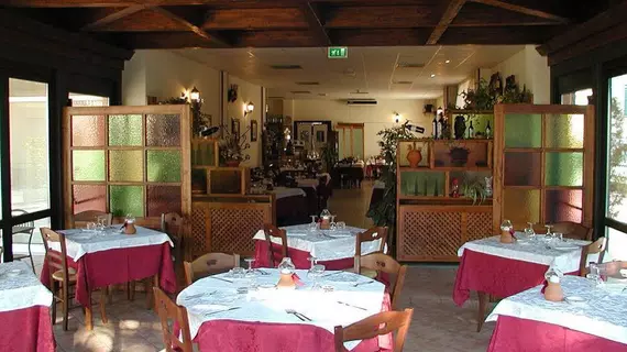 Hotel La Vela | Umbria - Perugia (vilayet) - Passignano sul Trasimeno