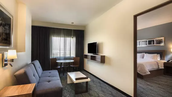 Hampton Inn and Suites by Hilton Salamanca | Guanajuato - Salamanca