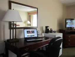 Red Pine Inn & Conference Centre | Ontario - Barrie - Orillia (ve civarı) - New Tecumseth