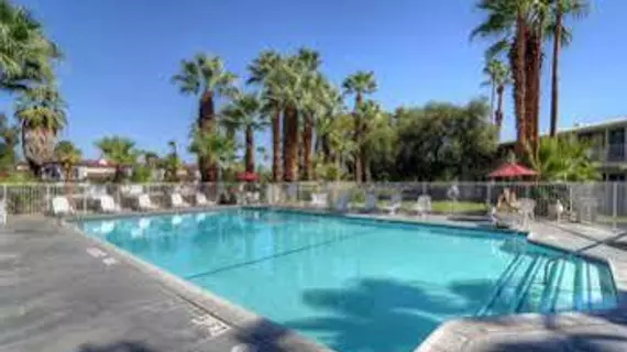 Motel 6 Palm Springs East | Kaliforniya - Imperial County - Palm Springs (ve civarı) - Palm Springs