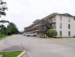 Motel 6 Lake Charles On The Bayou | Louisiana - Lake Charles (ve civarı) - Lake Charles