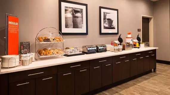 Hampton Inn and Suites Olympia Lacey | Washington - Olympia (ve civarı) - Olympia