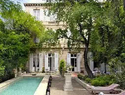 L'Hôtel Particulier | Provence - Alpes - Cote d'Azur - Bouches-du-Rhone (bölge) - Arles (ve civarı) - Arles - Arles Kent Merkezi