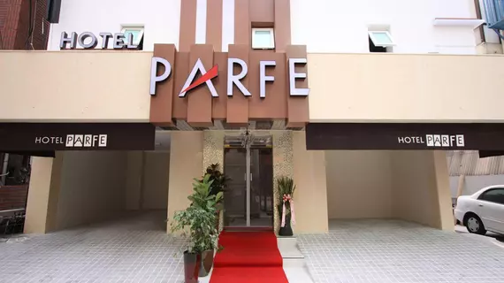 Hotel Parfe | Gyeonggi - Seul (ve civarı) - Mapo - Hongdae