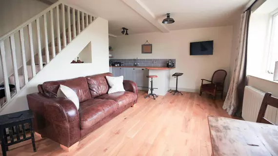 Manor Farm-MK | Buckinghamshire (kontluk) - Milton Keynes - Newton Longville