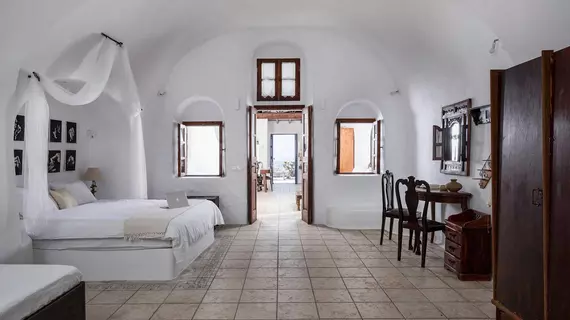 Stilvi Suite | Ege Adaları - Santorini