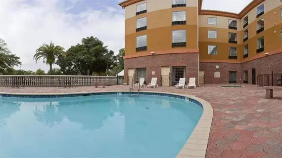 Holiday Inn Express Hotel & Suites Tampa Stadium-Airport | Florida - Tampa (ve civarı) - Tampa