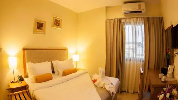 Babylon Palace Hotel | Chonburi (vilayet) - Pattaya (ve civarı) - Pattaya - Pattaya Körfezi