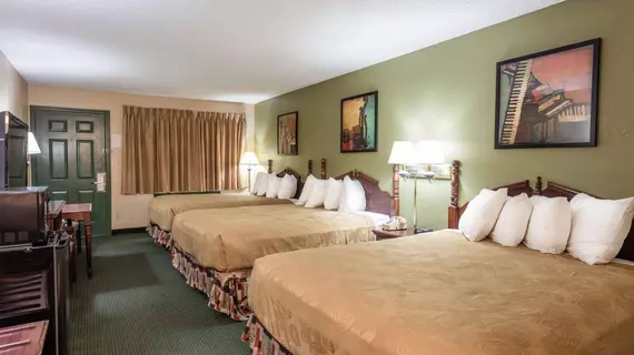 Angel Inn near IMAX | Missouri - Branson (ve civarı) - Branson - Branson Theater District