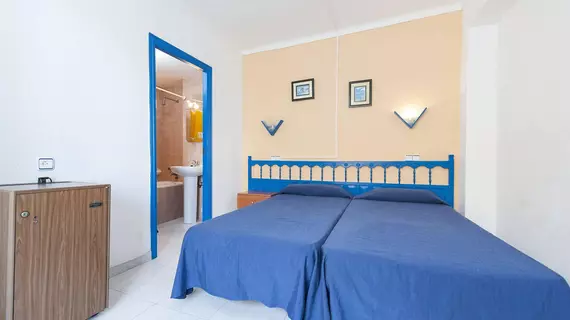 Hostal Apolo | Balearic Adaları - Mayorka Adası - Santa Margalida - Can Picafort