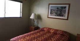 Vista Pines Motel | Kaliforniya - San Diego County - El Cajon